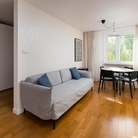 Metro Stoklosy 2-bedroom By Bookinghost Apartment Warsaw