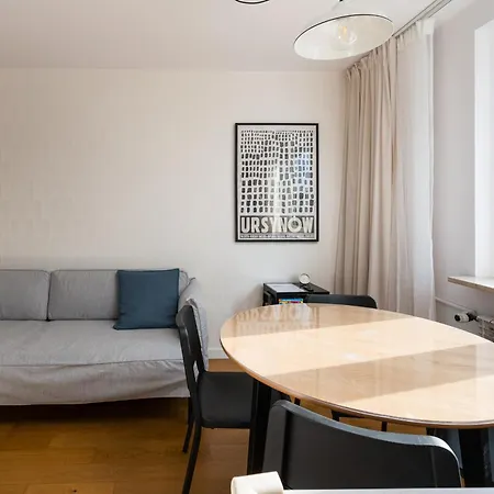 Metro Stoklosy 2-bedroom Daire Varşova