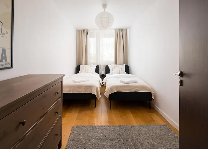 Metro Stokłosy 2-bedroom Apartament