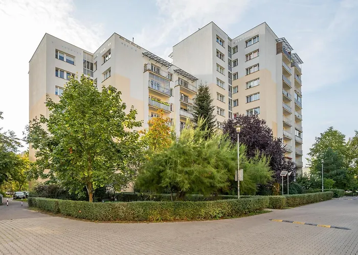 Metro Stokłosy 2-bedroom *